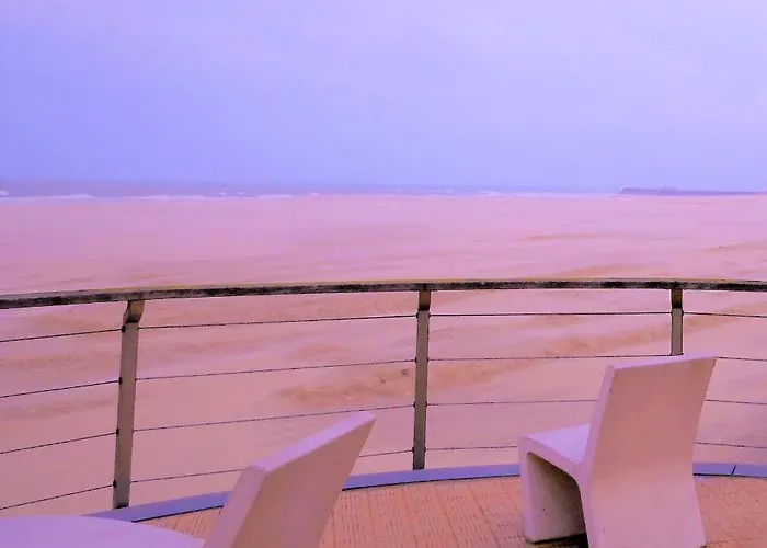 公寓 Studio Center Of W/parking & South Terrace