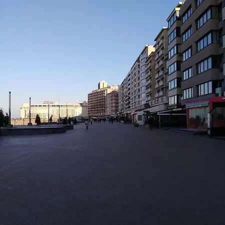 Appartement Studio Center Of W/parking & South Terrace